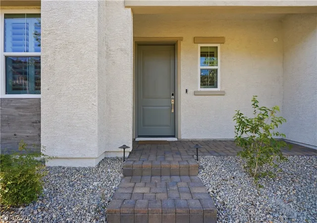 Photo 4 of Single family home for sale at 10196 Pleasant Knoll Ave, Las Vegas, NV 89166 | MLS# 2804282 | Listing updated on 2026-09-23