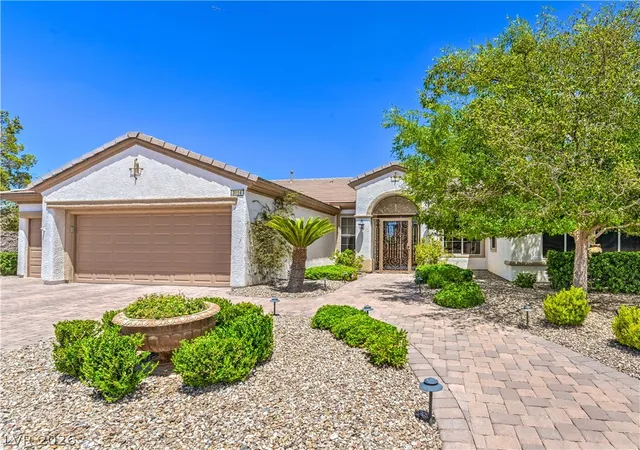 Photo 3 of Single family home for sale at 3114 Scotts Valley Dr, Henderson, NV 89052 | MLS# 2802787 | Listing updated on 2026-09-11