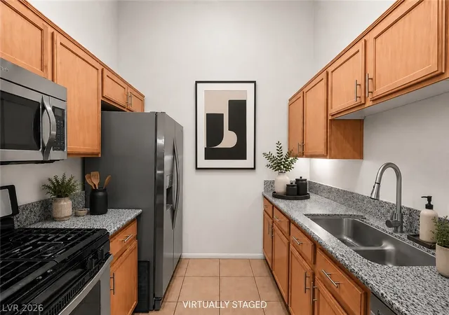 Photo 3 of Condo for sale at 2305 W Horizon Ridge Pkwy #2524, Henderson, NV 89052 | MLS# 2804560 | Listing updated on 2026-09-21