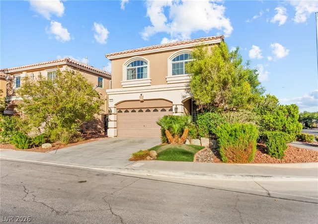 Photo 2 of Sale Pending at 9696 Grayson Hills St, Las Vegas, NV 89139 | MLS# 2804674 | Listing updated on 2026-09-04