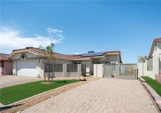 Photo 1 of Sale Pending at 470 Palegold St, Henderson, NV 89012 | MLS# 2805257 | Listing updated on 2026-09-02