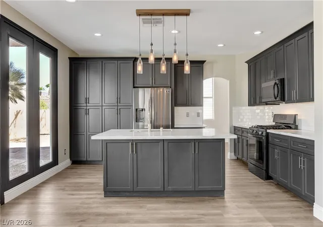 Photo 2 of Single family home for sale at 1674 Long Horizon Ct, Henderson, NV 89074 | MLS# 2804985 | Listing updated on 2026-09-29
