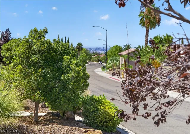 Photo 3 of Single family home for sale at 2389 Black River Fls Dr, Henderson, NV 89044 | MLS# 2805237 | Listing updated on 2026-09-29