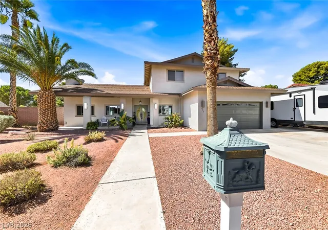 Photo 2 of Single family home for sale at 893 Fairway Dr, Boulder City, NV 89005 | MLS# 2805520 | Listing updated on 2026-09-17
