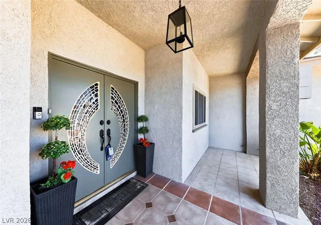 Photo 4 of Single family home for sale at 893 Fairway Dr, Boulder City, NV 89005 | MLS# 2805520 | Listing updated on 2026-09-17