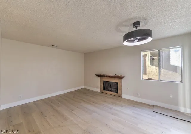 Photo 4 of Townhouse for sale at 5047 Spencer St #B, Las Vegas, NV 89119 | MLS# 2806085 | Listing updated on 2026-09-11