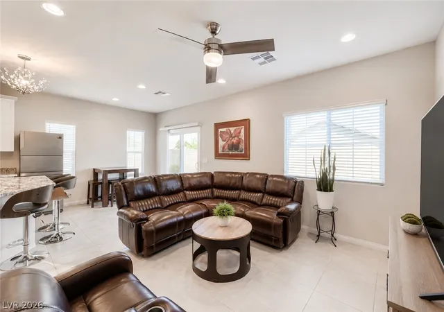 Photo 4 of Single family home for sale at 72 Summer Rhapsody Ave, Henderson, NV 89015 | MLS# 2805944 | Listing updated on 2026-09-03