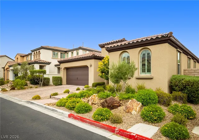 Photo 3 of Sale Pending at 530 Hunter Flt St, Las Vegas, NV 89138 | MLS# 2805705 | Listing updated on 2026-09-09