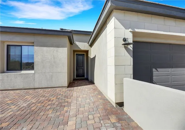 Photo 3 of Single family home for sale at 45 Desert Juniper Ln, Henderson, NV 89011 | MLS# 2805447 | Listing updated on 2026-09-03