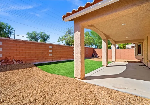 Photo 2 of Single family home for sale at 6217 Double Oak St, North Las Vegas, NV 89031 | MLS# 2806111 | Listing updated on 2026-09-29