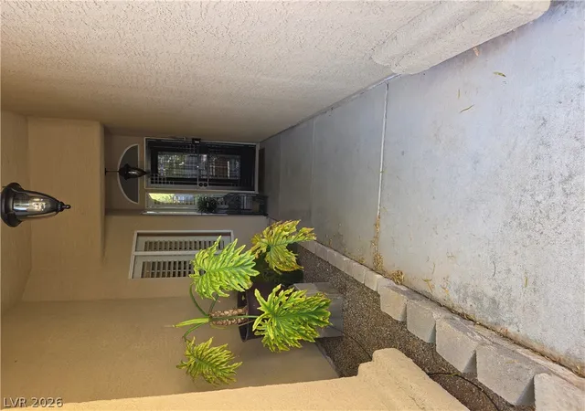 Photo 3 of Single family home for sale at 7804 Wedlock Ln, Las Vegas, NV 89129 | MLS# 2806689 | Listing updated on 2026-08-31