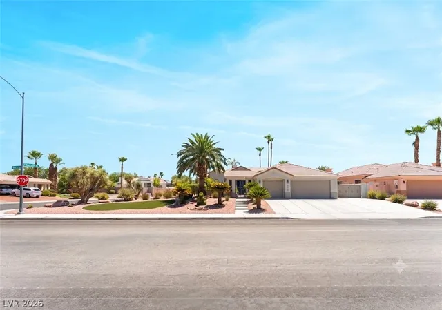 Photo 1 of Sale Pending at 3816 Maurice Ct, Las Vegas, NV 89108 | MLS# 2805863 | Listing updated on 2026-08-31
