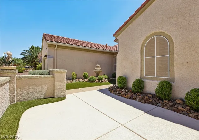 Photo 3 of Single family home for sale at 2559 Deora Way, Henderson, NV 89052 | MLS# 2806304 | Listing updated on 2026-08-31