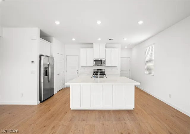 Photo 4 of Sale Pending at 9624 Wild Rock Ct, Las Vegas, NV 89178 | MLS# 2806895 | Listing updated on 2026-10-05