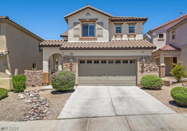 Photo 2 of Single family home for sale at 1640 Yellow Tulip Pl, Henderson, NV 89012 | MLS# 2806907 | Listing updated on 2026-09-11