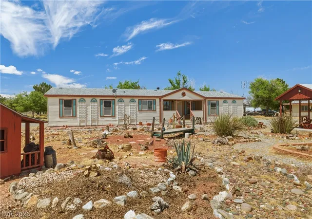 Photo 2 of Manufactured home for sale at 2750 W Irene St, Pahrump, NV 89060 | MLS# 2807020 | Listing updated on 2026-09-30