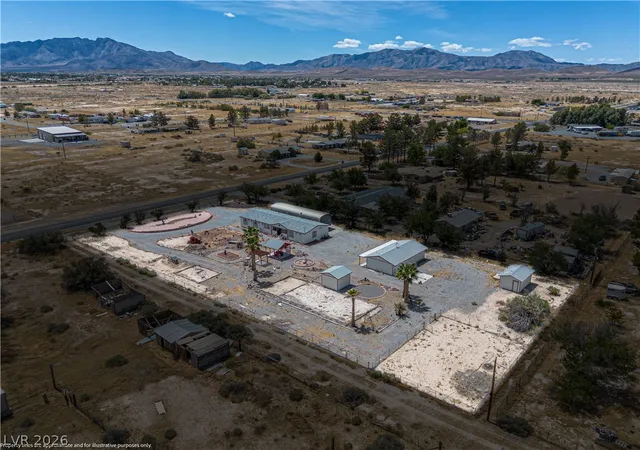 Photo 4 of Manufactured home for sale at 2750 W Irene St, Pahrump, NV 89060 | MLS# 2807020 | Listing updated on 2026-09-30