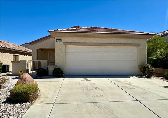 Photo 2 of Single family home for sale at 2782 Meadow Park Ave, Henderson, NV 89052 | MLS# 2802542 | Listing updated on 2026-09-12