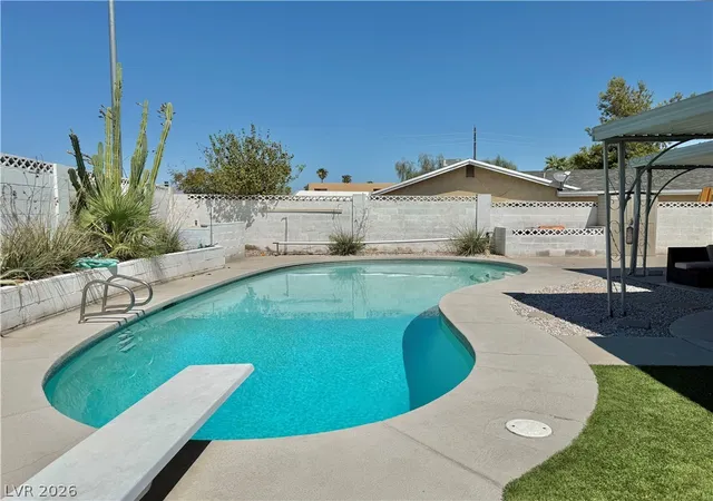 Photo 2 of Single family home for sale at 3000 Liberty Cir, Las Vegas, NV 89121 | MLS# 2807078 | Listing updated on 2026-09-11