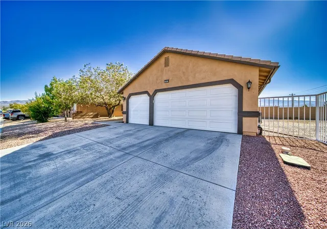 Photo 3 of Single family home for sale at 5001 Ray Frank Blvd, Pahrump, NV 89060 | MLS# 2806995 | Listing updated on 2026-09-10