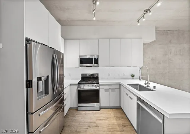 Photo 2 of Condo for sale at 353 E Bonneville Ave #457, Las Vegas, NV 89101 | MLS# 2806613 | Listing updated on 2026-09-05