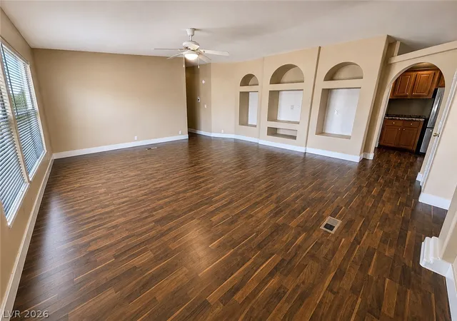 Photo 4 of Manufactured home for sale at 5460 N Humbolt Pl, Pahrump, NV 89060 | MLS# 2806602 | Listing updated on 2026-09-22