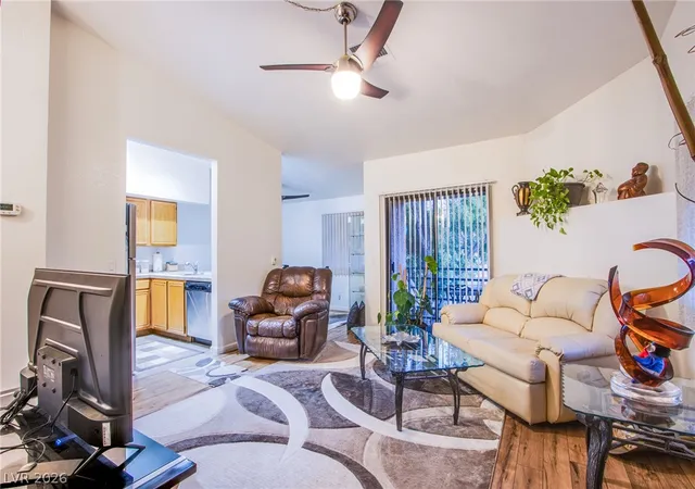 Listing Photo 4 - Condo for sale in building located at 2225 Pine Breeze Ln, Las Vegas, NV 89119 - Unit #206