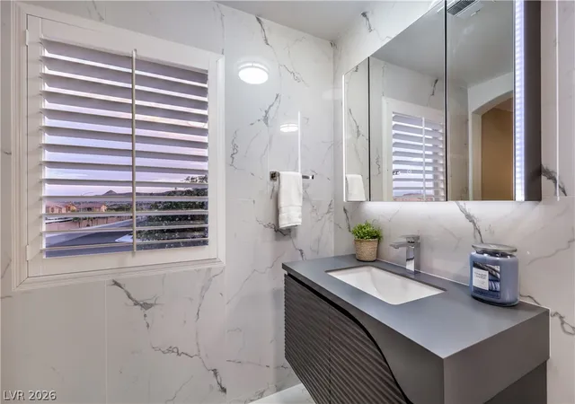 Photo 3 of Single family home for sale at 10005 Mccauley Ranch Ave, Las Vegas, NV 89148 | MLS# 2807074 | Listing updated on 2026-09-13