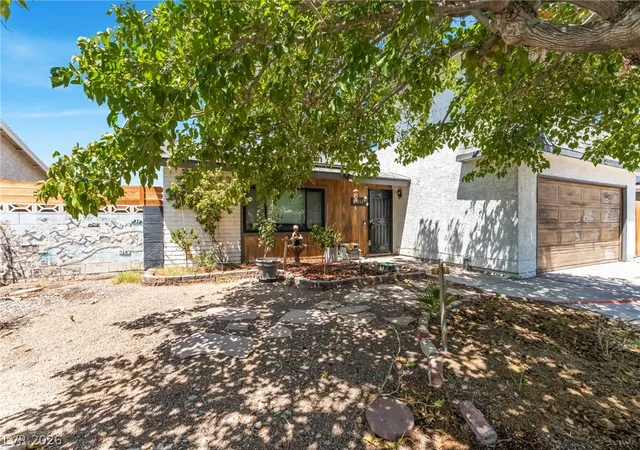 Photo 4 of Single family home for sale at 1855 Twin Oaks Ave, Las Vegas, NV 89156 | MLS# 2804467 | Listing updated on 2026-08-31