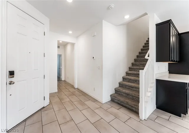 Photo 1 of Single family home for sale at 2915 Overlook Brk St, Las Vegas, NV 89156 | MLS# 2807269 | Listing updated on 2026-09-19