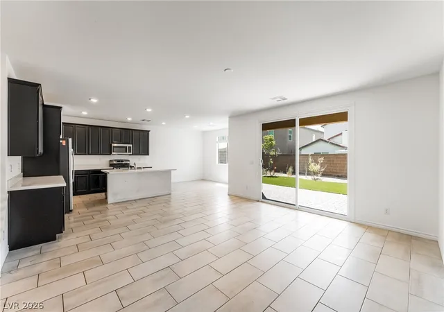 Photo 2 of Single family home for sale at 2915 Overlook Brk St, Las Vegas, NV 89156 | MLS# 2807269 | Listing updated on 2026-09-19