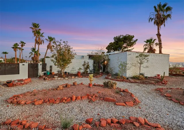 Photo 3 of Single family home for sale at 6744 Mountridge Dr, Las Vegas, NV 89110 | MLS# 2807496 | Listing updated on 2026-09-06