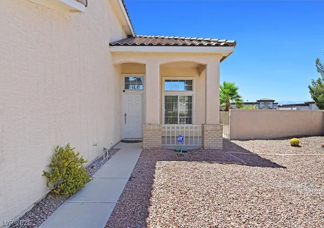 Photo 2 of Sale Pending at 2504 Via Di Autostrada, Henderson, NV 89074 | MLS# 2807654 | Listing updated on 2026-10-05