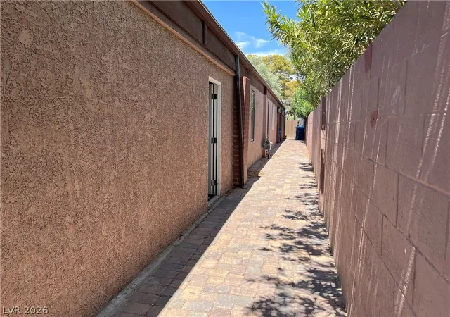 Photo 3 of Single family home for sale at 1018 Bel Air Cir, Las Vegas, NV 89109 | MLS# 2807655 | Listing updated on 2026-09-14