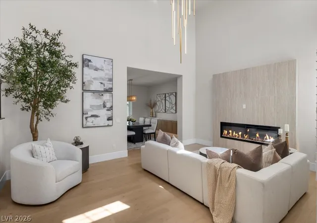 Photo 3 of Single family home for sale at 8024 Shorecrest Dr, Las Vegas, NV 89128 | MLS# 2807473 | Listing updated on 2026-10-07