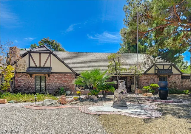 Photo 1 of Single family home for sale at 3005 Campbell Cir, Las Vegas, NV 89107 | MLS# 2807794 | Listing updated on 2026-10-01