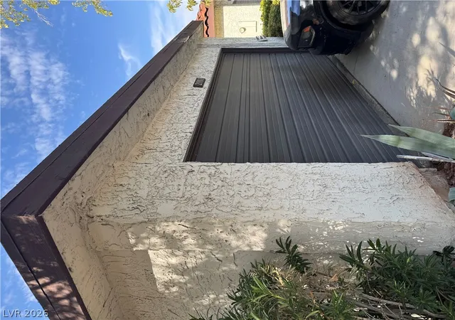 Photo 3 of Townhouse for sale at 2901 San Martin Ct, Las Vegas, NV 89121 | MLS# 2807866 | Listing updated on 2026-09-09