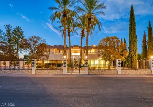 Photo 4 of Single family home for sale at 2426 Palomino Ln, Las Vegas, NV 89107 | MLS# 2807313 | Listing updated on 2026-09-30