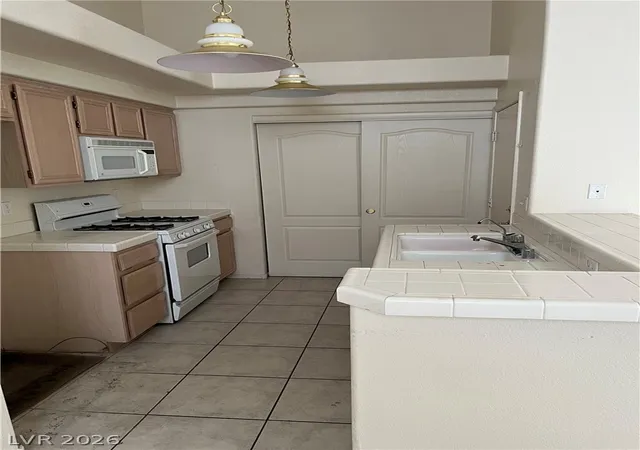 Photo 1 of Townhouse for sale at 5986 Greenery View Ln, Las Vegas, NV 89118 | MLS# 2808019 | Listing updated on 2026-09-04