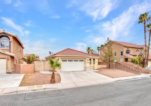 Photo 3 of Single family home for sale at 3726 Climbing Rose St, Las Vegas, NV 89147 | MLS# 2807589 | Listing updated on 2026-09-16
