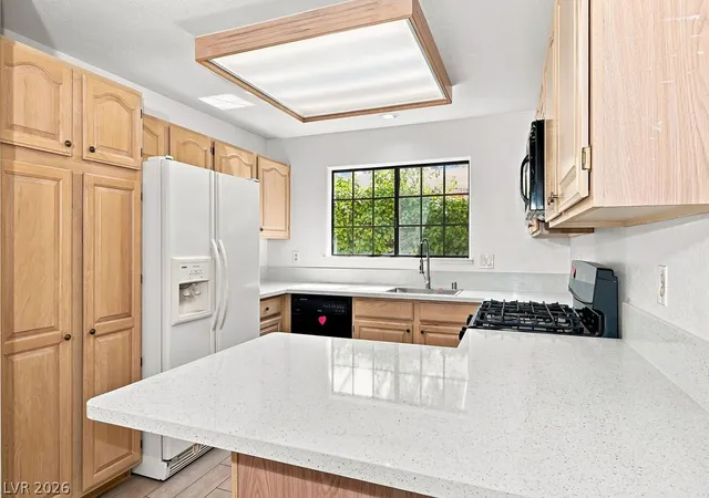 Photo 3 of Sale Pending at 2851 S Valley View Blvd #1093, Las Vegas, NV 89102 | MLS# 2807698 | Listing updated on 2026-09-11