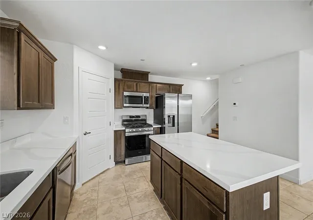 Photo 3 of Townhouse for sale at 1880 Arcadian King Sun St, Las Vegas, NV 89106 | MLS# 2808219 | Listing updated on 2026-09-03