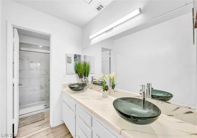 Condo for sale at 2725 S Nellis Blvd #2103, Las Vegas, NV 89121 | MLS# 2808097