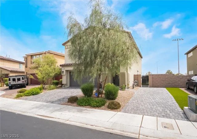 Photo 2 of Single family home for sale at 4622 Pointleaf St, North Las Vegas, NV 89032 | MLS# 2807594 | Listing updated on 2026-09-11