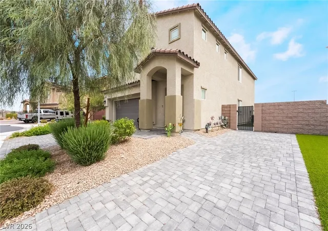 Photo 3 of Single family home for sale at 4622 Pointleaf St, North Las Vegas, NV 89032 | MLS# 2807594 | Listing updated on 2026-09-11