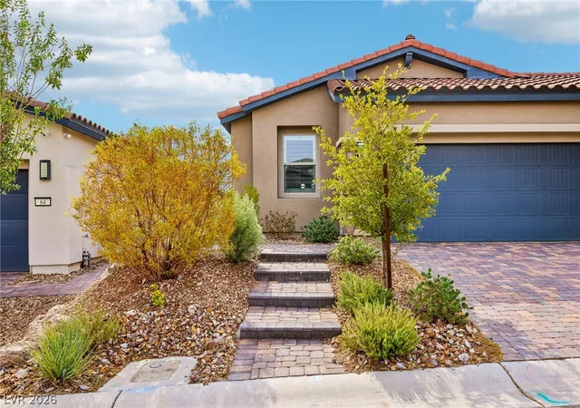 Photo 3 of Single family home for sale at 60 Stone Blf Ln, Henderson, NV 89011 | MLS# 2808350 | Listing updated on 2026-09-04