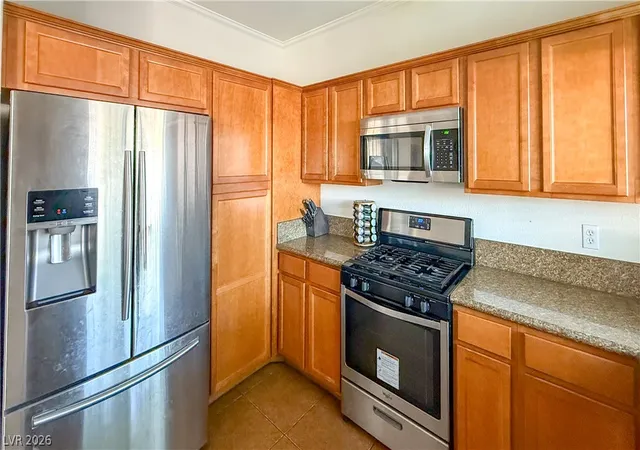 Photo 3 of Single family home for sale at 6242 Standing Elm St, North Las Vegas, NV 89081 | MLS# 2808217 | Listing updated on 2026-10-06