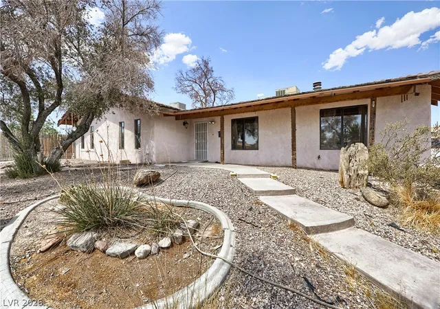 Photo 1 of Single family home for sale at 6832 Suncrest Ave, Las Vegas, NV 89156 | MLS# 2804072 | Listing updated on 2026-10-01