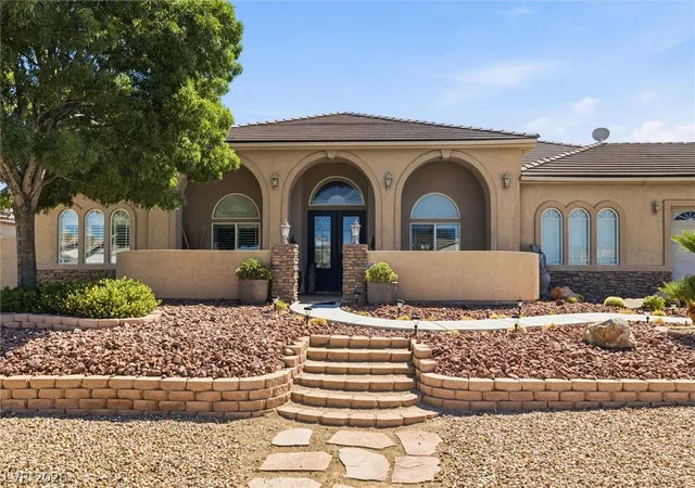 Photo 3 of Single family home for sale at 6671 Greenbriar Ct, Pahrump, NV 89061 | MLS# 2808336 | Listing updated on 2026-09-09
