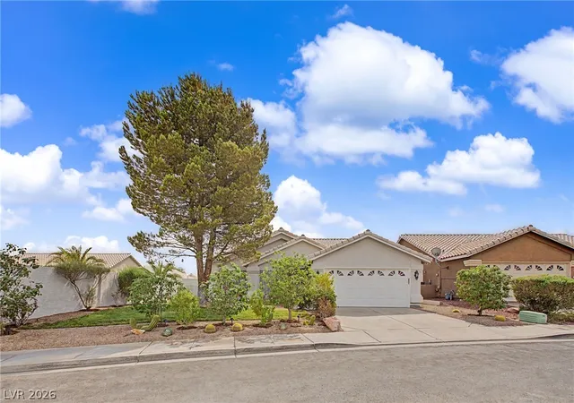 Photo 3 of Single family home for sale at 1780 Summerwood Cir, Henderson, NV 89012 | MLS# 2808591 | Listing updated on 2026-09-18